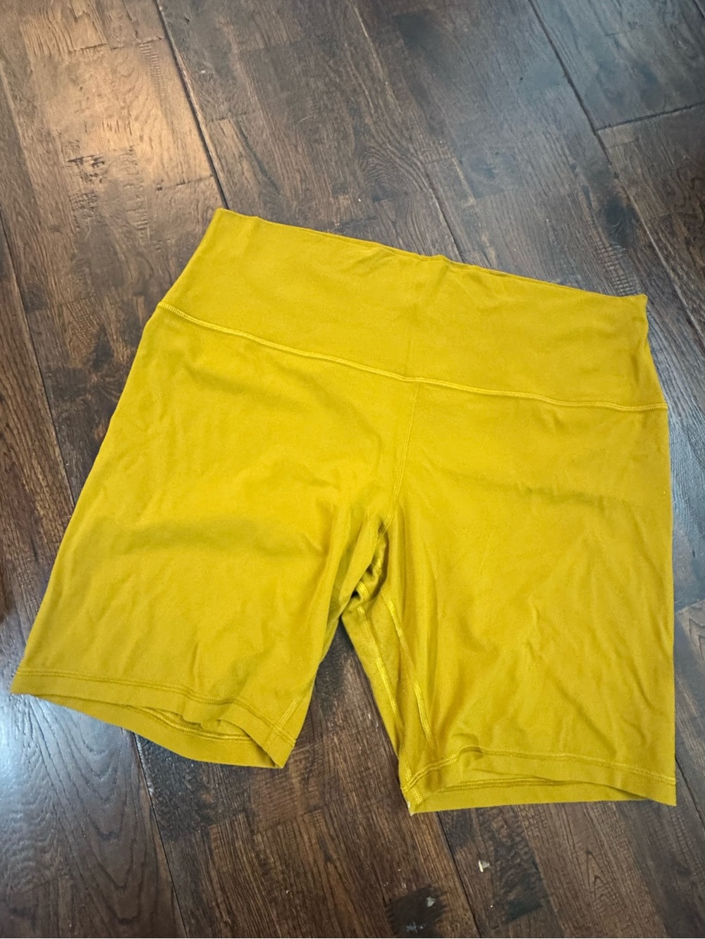 Lululemon athletica Align High-Rise Gold Bike Shorts Size 16
